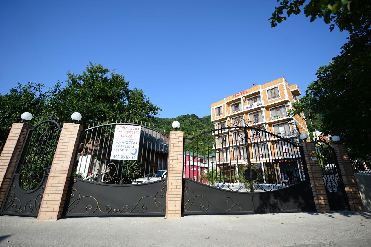 Medea Kvariati Exterior foto